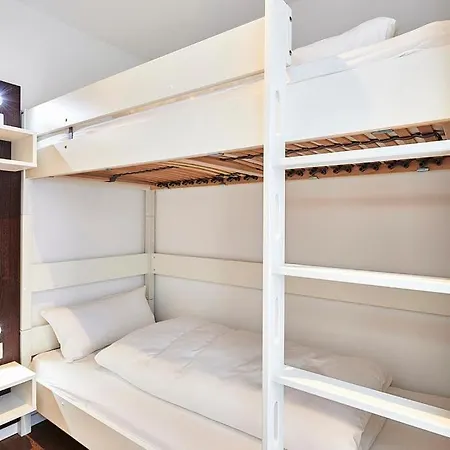 Deichhaeuser Anna Kueste Deichhaeuser Anna Kueste 2-30 דירה בנסרסיל