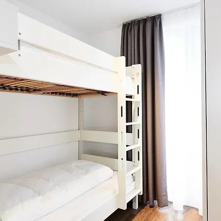 Deichhaeuser Anna Kueste Deichhaeuser Anna Kueste 2-30 בנסרסיל