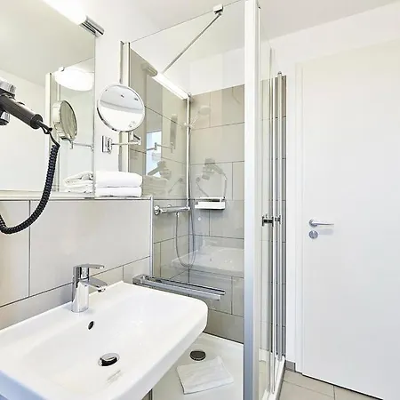 Deichhaeuser Anna Kueste Deichhaeuser Anna Kueste 2-30 דירה *