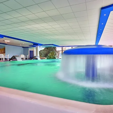 Deichhaeuser Anna Kueste Deichhaeuser Anna Kueste 2-30 *